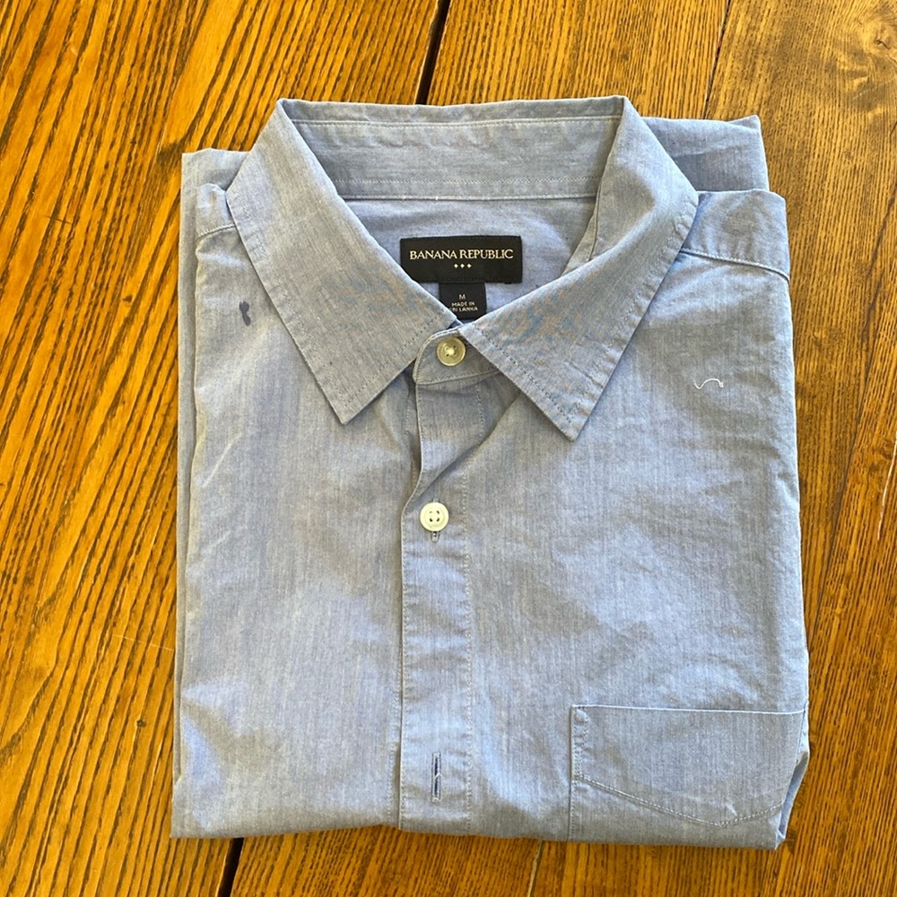 BANANA REPUBLIC DRESS SHIRT Size M